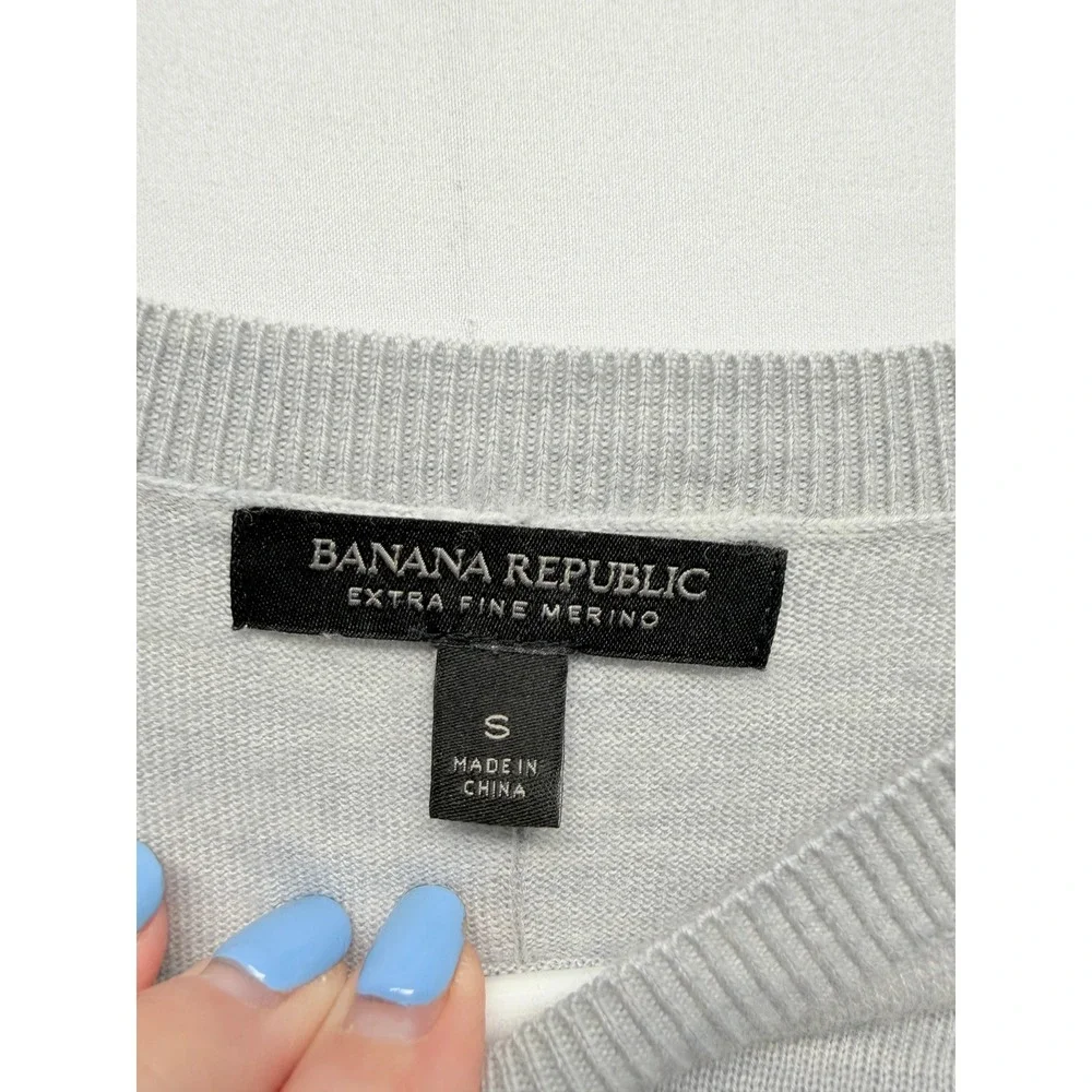 Banana Republic Sweater Extra Fine‎ Merino Wool Small Gray Men